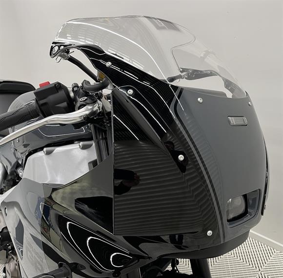 New Yamaha XSR900 GP - Akrapovic full system exhaust