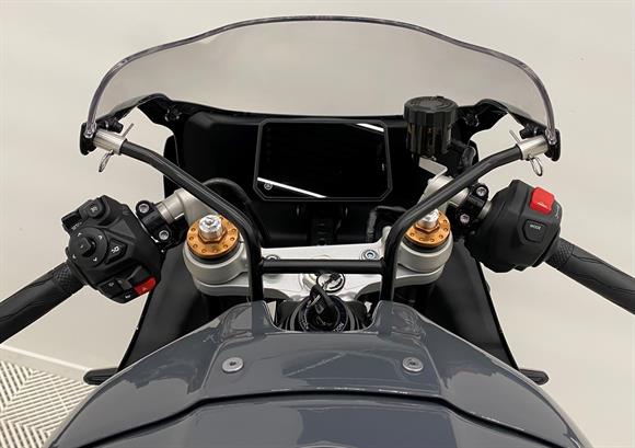 New Yamaha XSR900 GP - Akrapovic full system exhaust