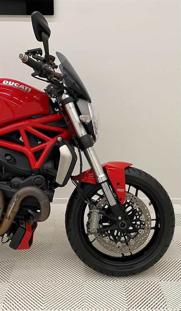 2015 Ducati Monster 1200