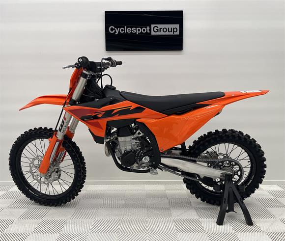 New KTM 450SX-F