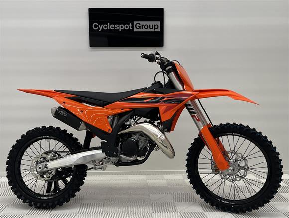 KTM 125 SX IN STOCK NOW !!! 2025