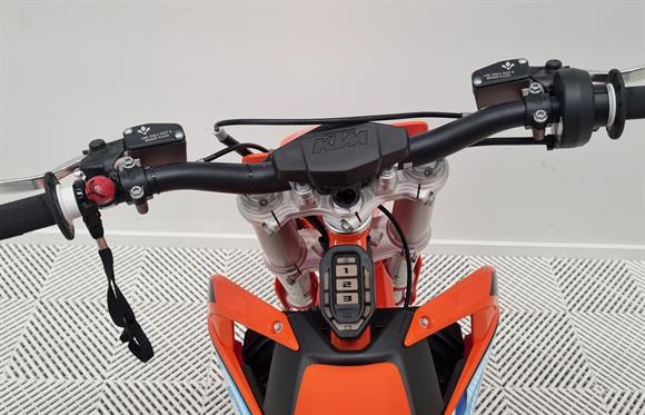 New KTM SX-E3 3.9kW - SAVE $1,350 !!!