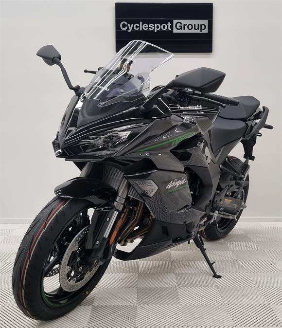 New Kawasaki Z1000SX NEW Ninja1100SX !!!