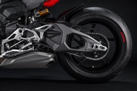 New Ducati Street Fighter V4