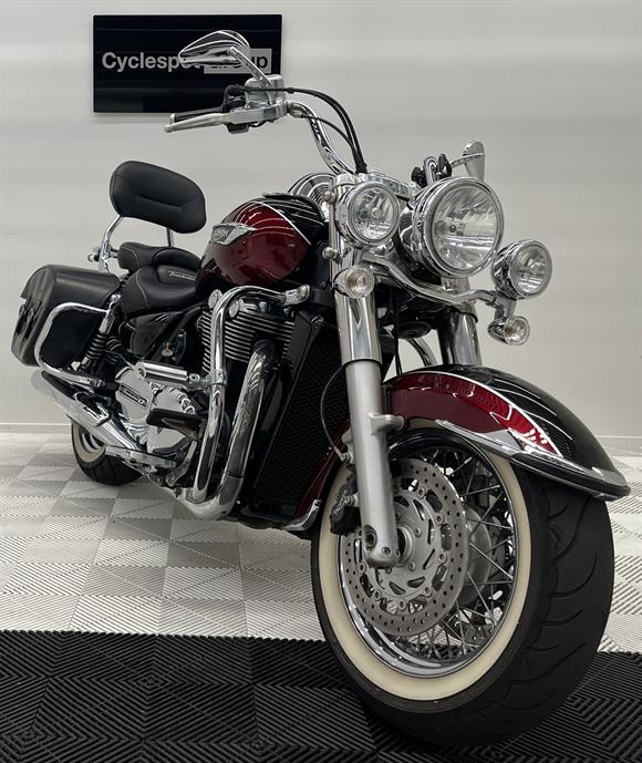 2015 Triumph Thunderbird LT ABS