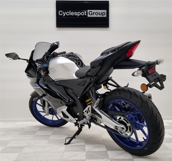 New Yamaha YZF-R15