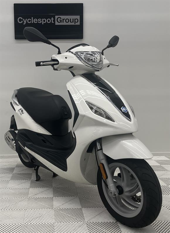 2019 Piaggio Fly 150