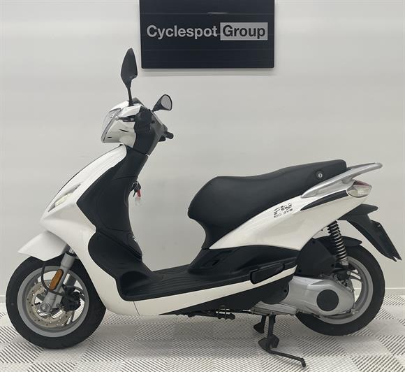 2019 Piaggio Fly 150