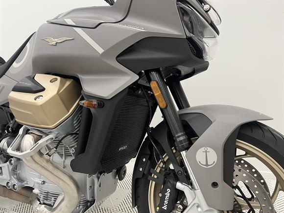 2024 Moto Guzzi V100 Mandello Aviazione Navale