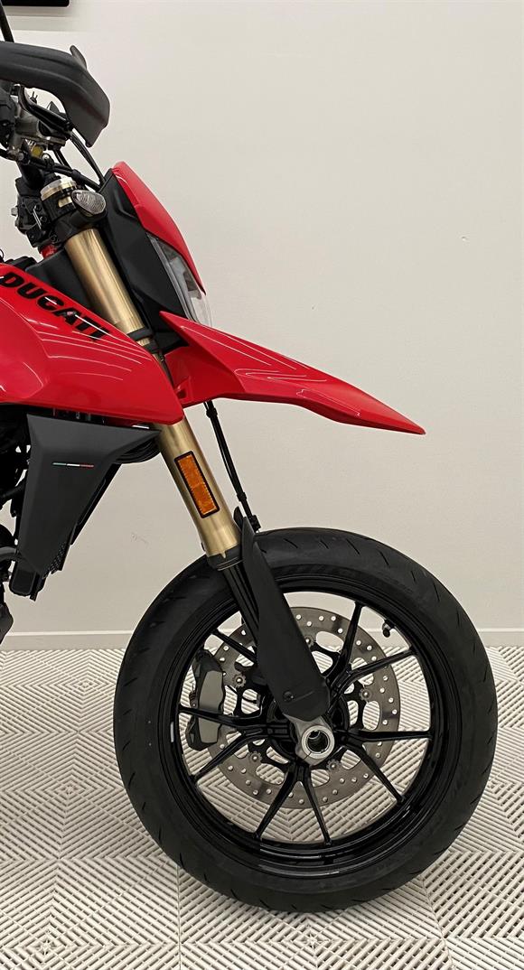 New Ducati Hypermotard 698 Mono