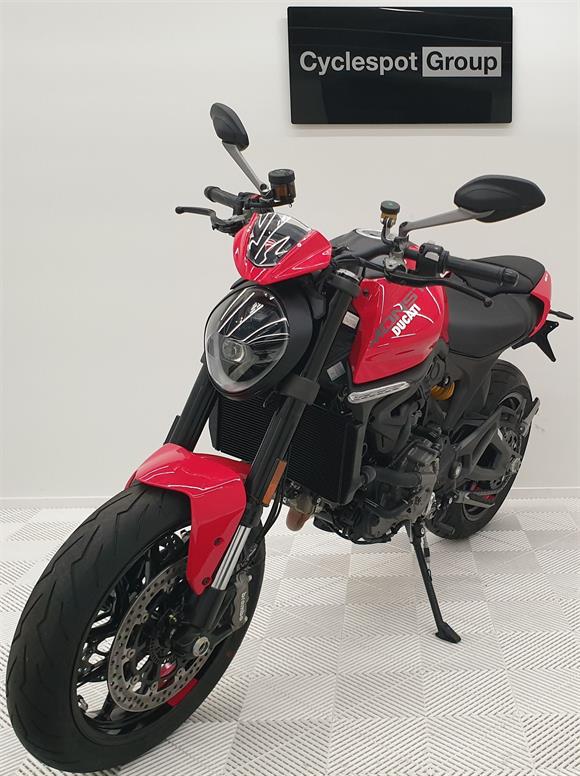 New Ducati Monster PLUS