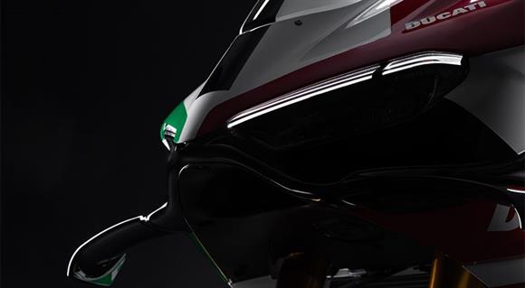 New Ducati Panigale V4 Tricolore