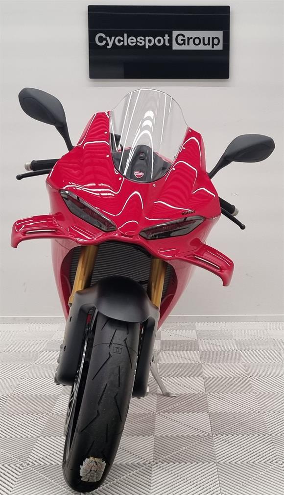 New Ducati Panigale V4S