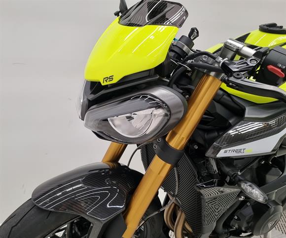 2023 Triumph Street Triple 765 RS Moto2