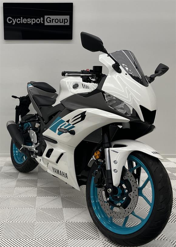 New Yamaha YZF-R3 - IN STOCK NOW !!! -