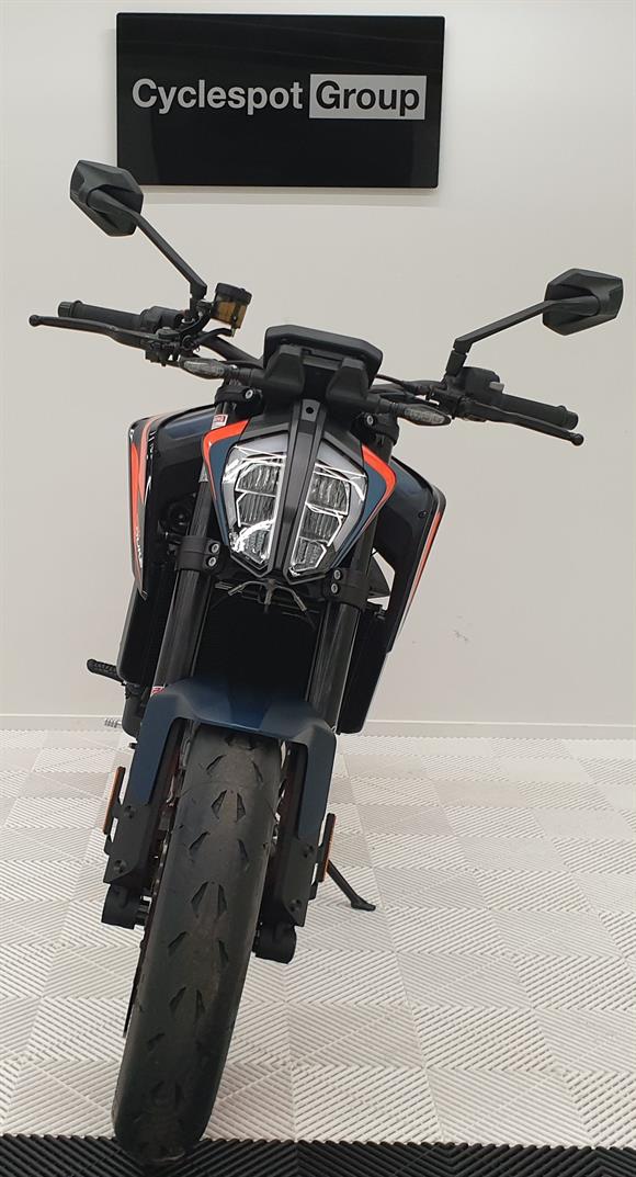 New KTM Duke 890 R - SAVE $4,250 !!!