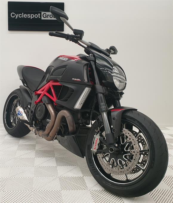 2012 Ducati Diavel Carbon