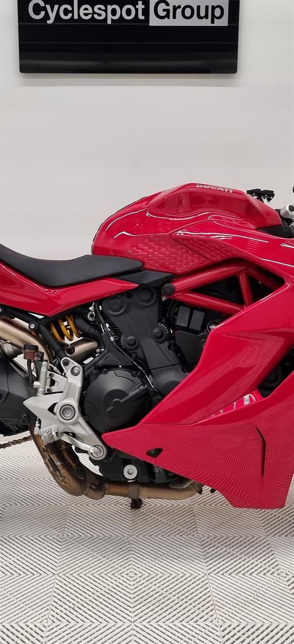 2020 Ducati SuperSport 950S