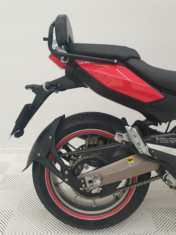 2009 Aprilia Mana