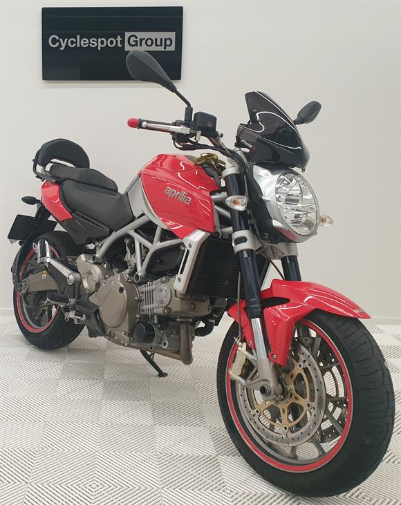 2009 Aprilia Mana