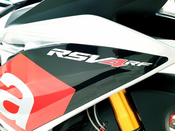 2017 Aprilia RSV4 RF