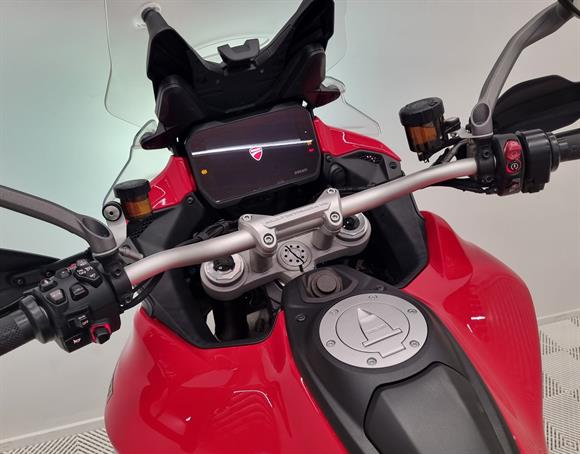 2021 Ducati Multistrada V4S Travel