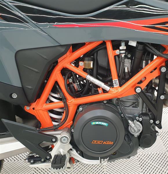 New KTM 690SMC-R SAVE $4,800 !!!