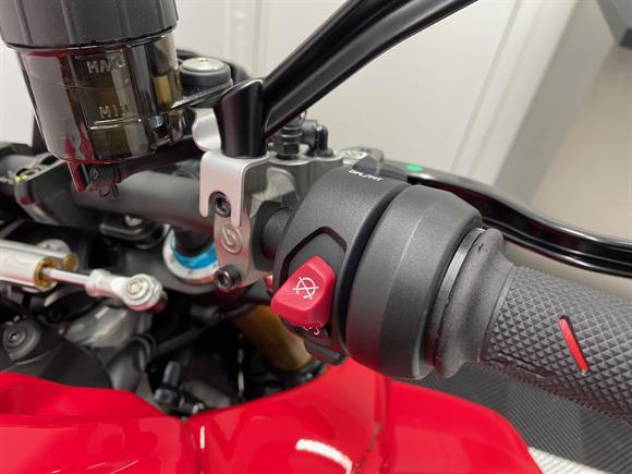 New Ducati Street Fighter V4