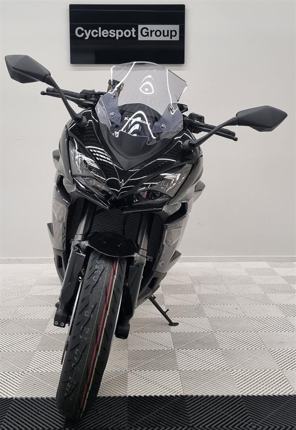 New Kawasaki Ninja 1100 SX