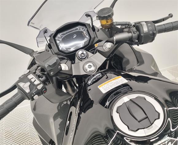 New Kawasaki Ninja 1100 SX