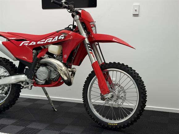 New Gas Gas EC300