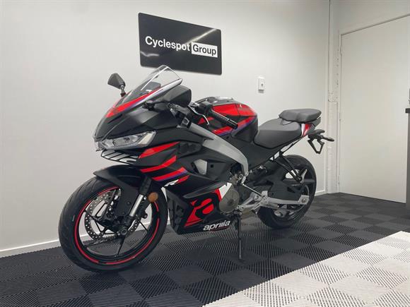 New Aprilia RS457 RACING STRIPES