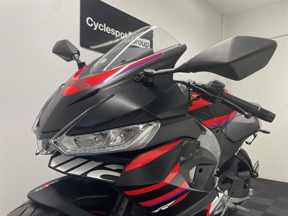 New Aprilia RS457 RACING STRIPES