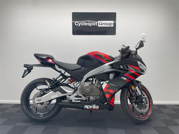 Aprilia RS457 RACING STRIPES  2025
