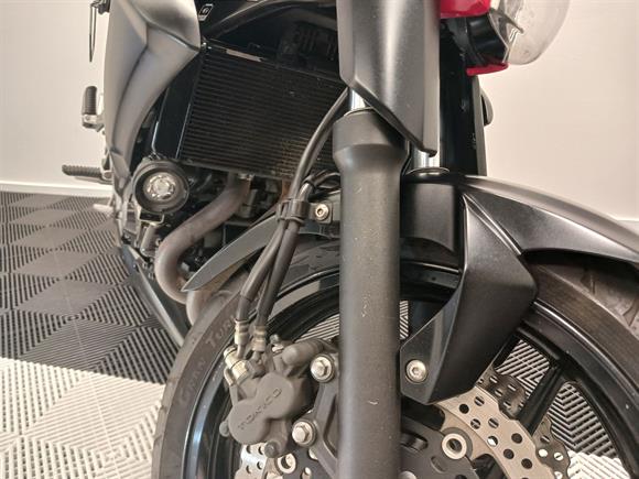 2015 Kawasaki ER650 With Soft Panniers - FULL POWER