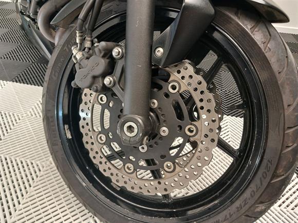 2015 Kawasaki ER650 With Soft Panniers - FULL POWER
