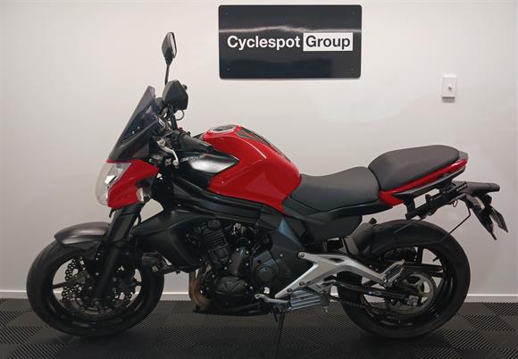 2015 Kawasaki ER650 With Soft Panniers - FULL POWER