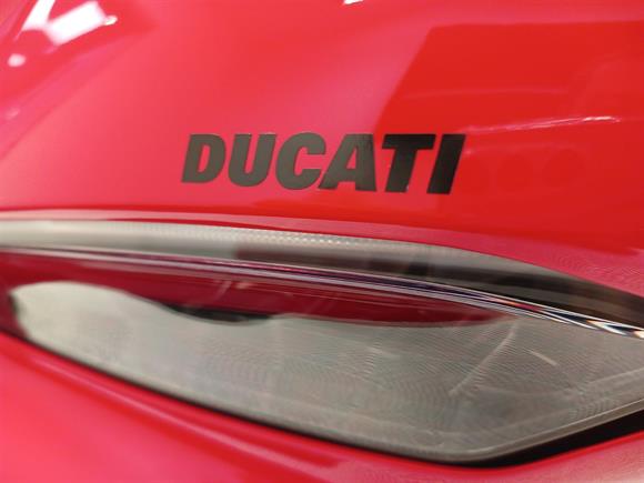 New Ducati Panigale V2