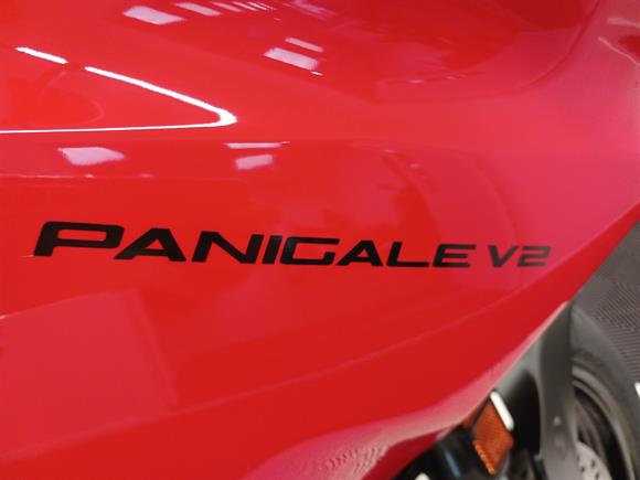 New Ducati Panigale V2