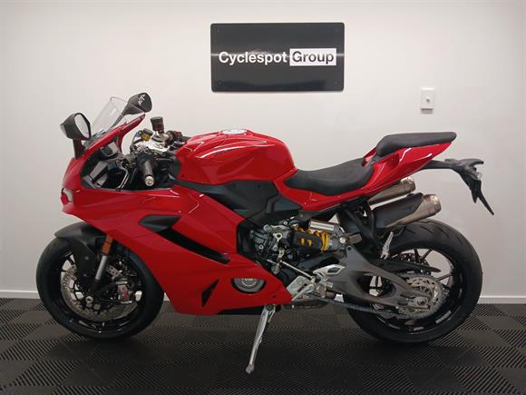 New Ducati Panigale V2