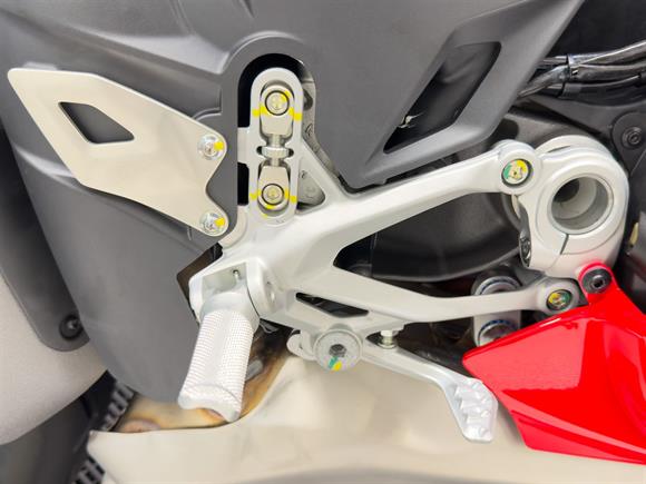 New Ducati Panigale V4S EX DEMO