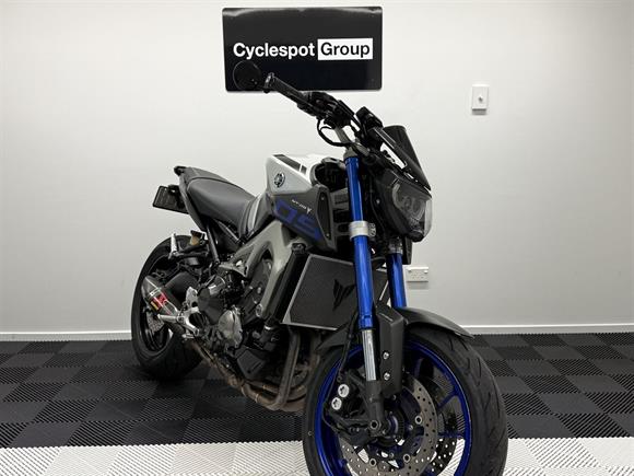 2016 Yamaha MT-09