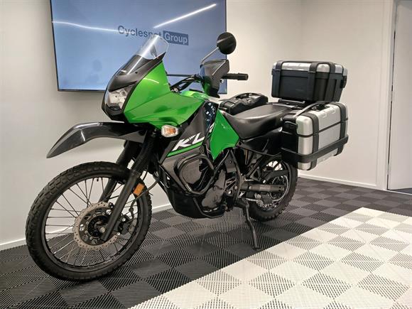 2015 Kawasaki KLR 650 Enduro with Luggage