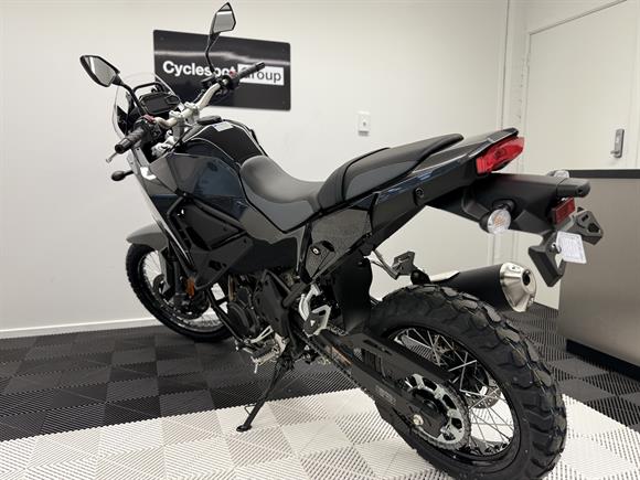 New Kawasaki KLE500