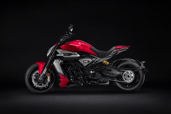 New Ducati XDiavel V4