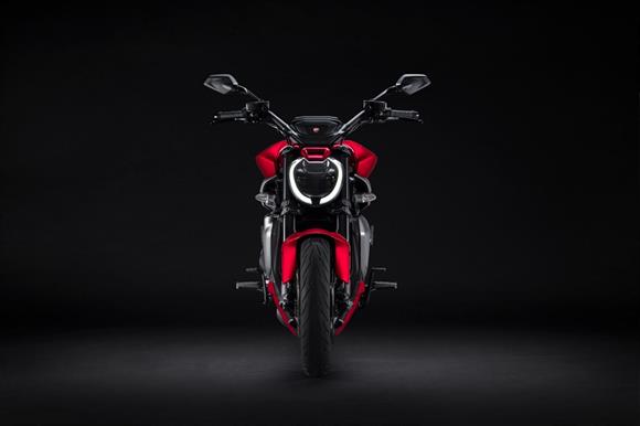 New Ducati XDiavel V4