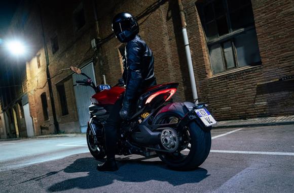 New Ducati XDiavel V4