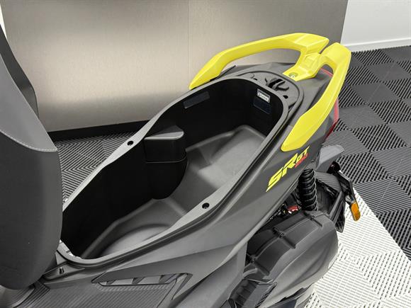 New Aprilia SR GT 200