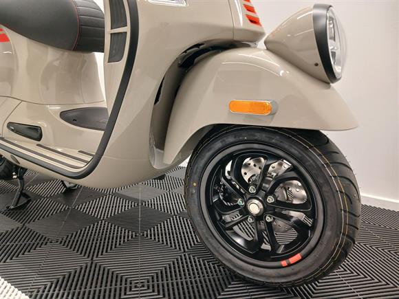 New Vespa GTV 300 SAVE $1000