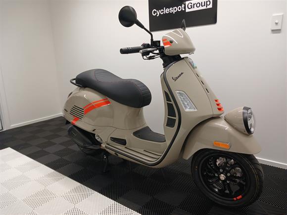 New Vespa GTV 300 SAVE $1000